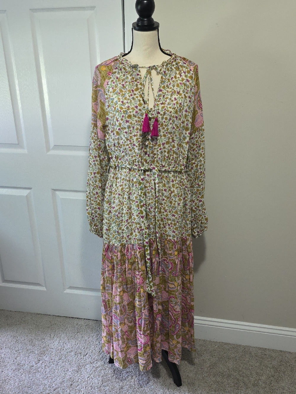A Loves A Boho Bohemian Floral, Paisley Tiered Maxi Dress Tassels, Tie Belt M